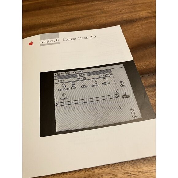 1986 Vintage Apple 2 Mouse Desk 2.0 User’s Manual - Picture 8 of 11